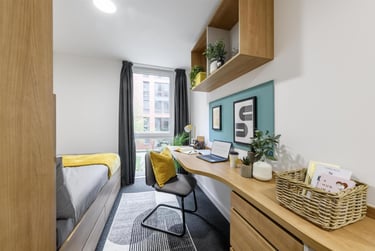 1 bed studio, Bramall Lane, Highfield, Sheffield, S24FQ - Image 1